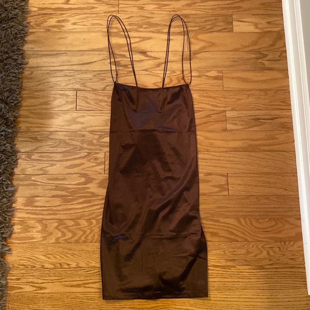 Brown bodicon mini dress.